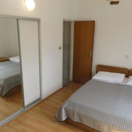 ستاريغغاد باكلينتسا Apartmani Mm المظهر الخارجي الصورة