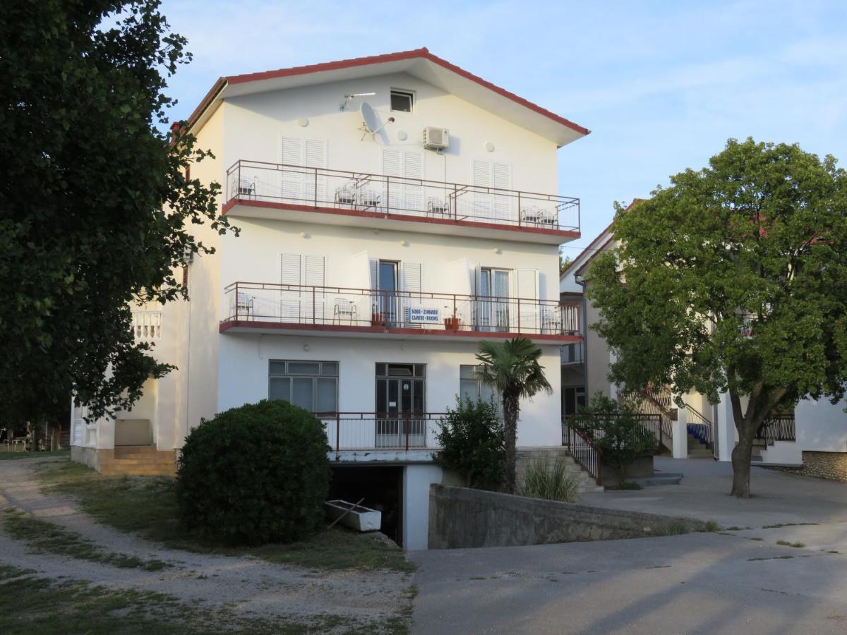 ستاريغغاد باكلينتسا Apartmani Mm المظهر الخارجي الصورة