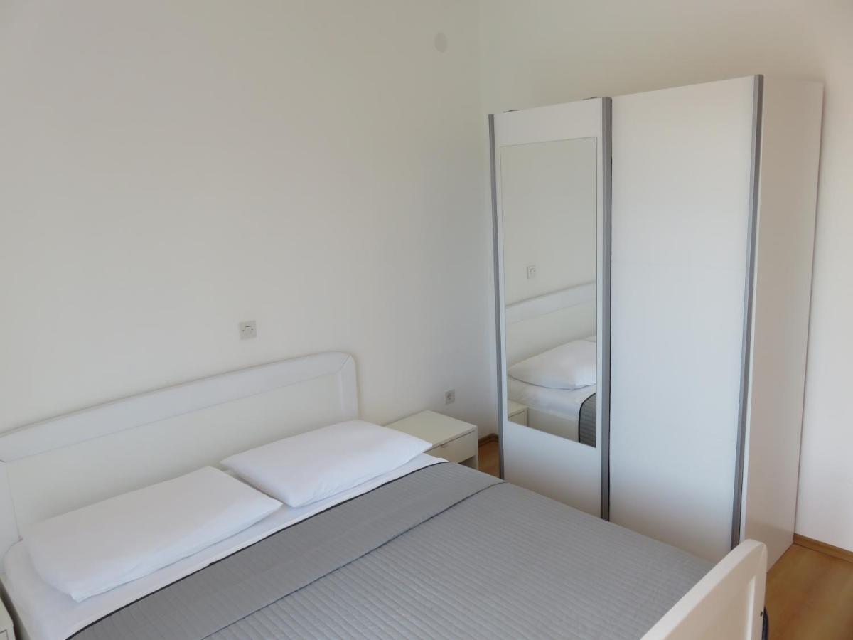 ستاريغغاد باكلينتسا Apartmani Mm المظهر الخارجي الصورة