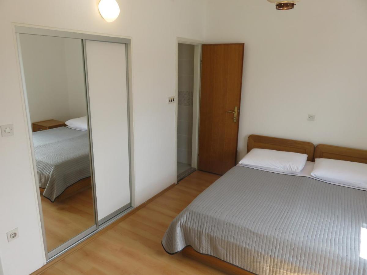 ستاريغغاد باكلينتسا Apartmani Mm المظهر الخارجي الصورة